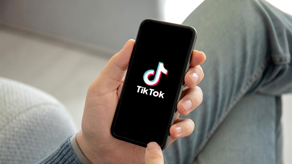 How to Check Who Viewed Your TikTok Profile 2